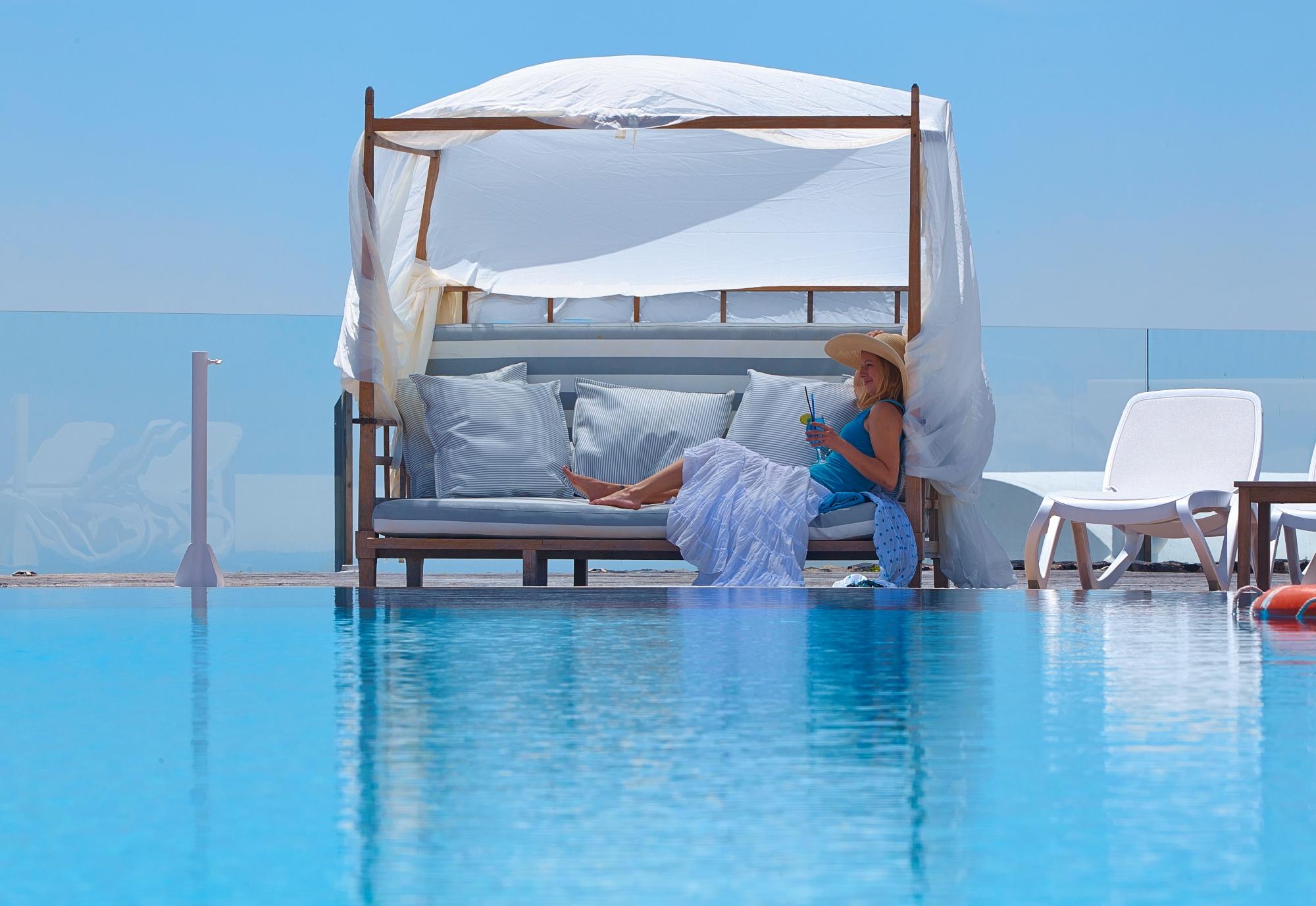 Orizontes Hotel Santorini 피르고스 외부 사진