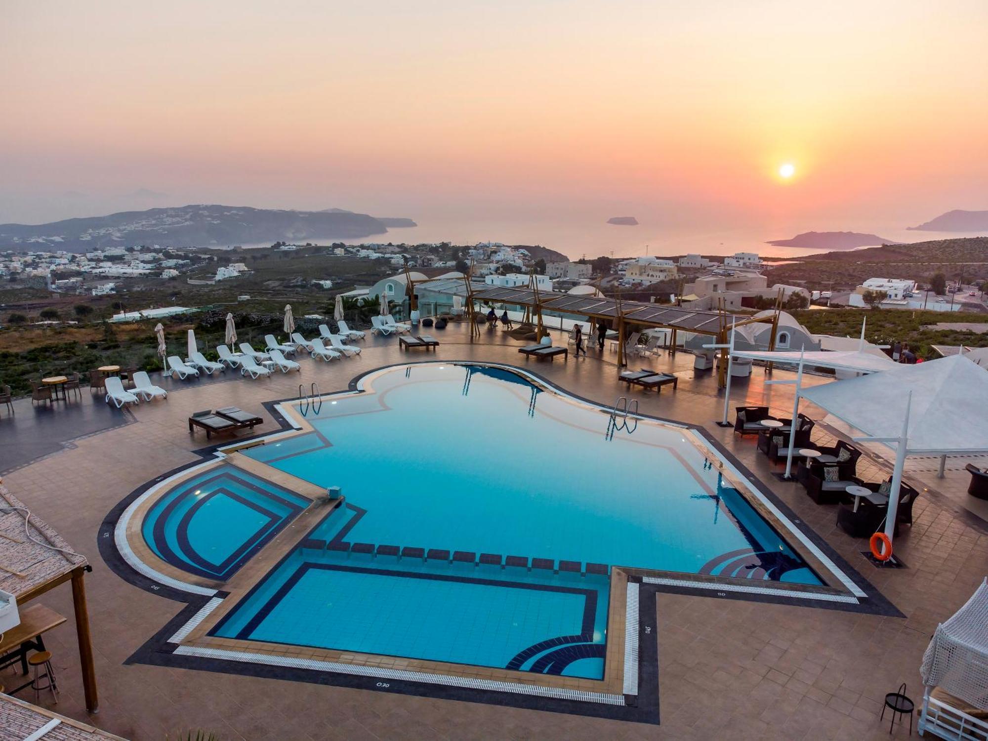 Orizontes Hotel Santorini 피르고스 외부 사진